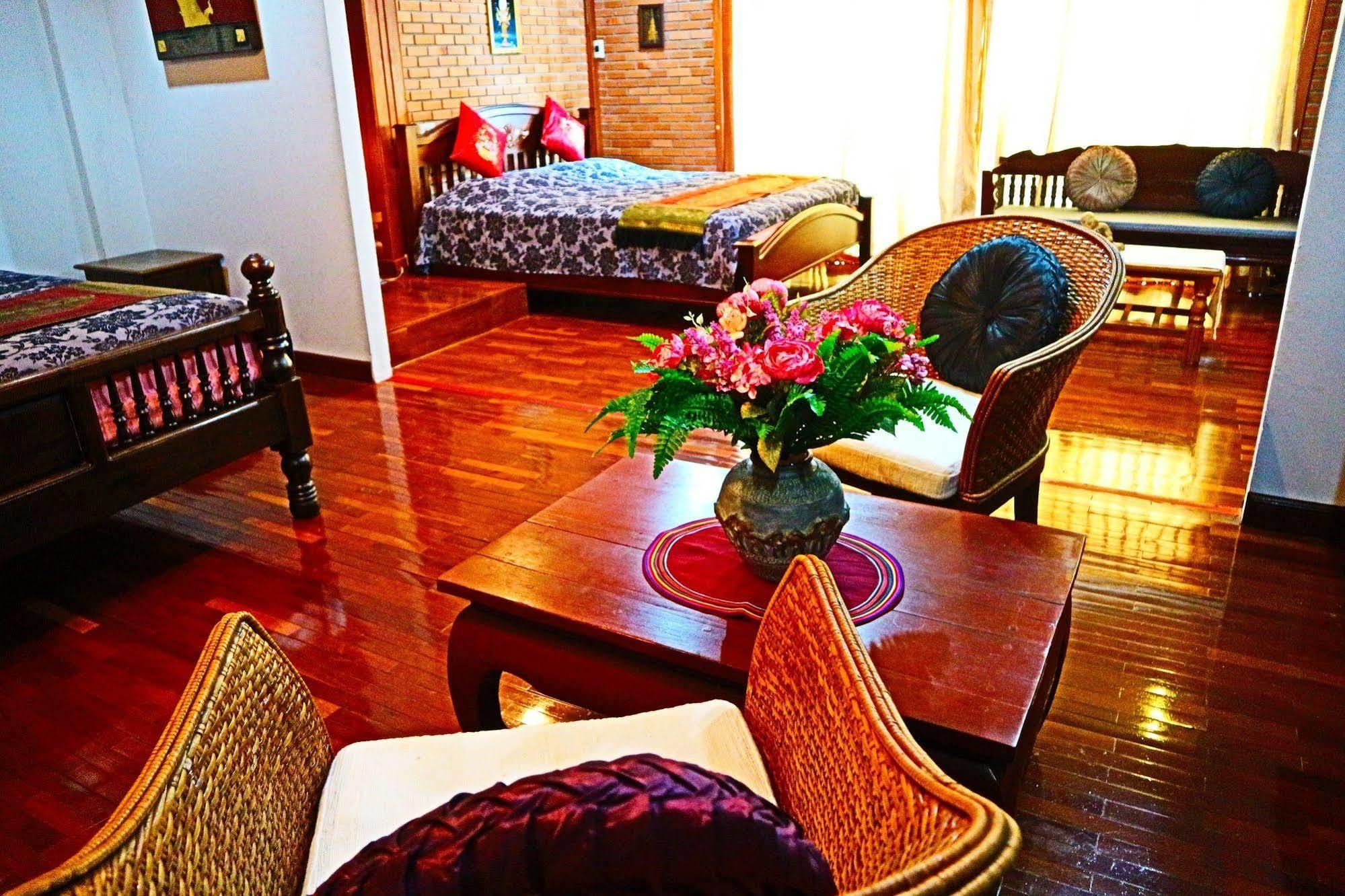 Mirrisa Nimman Hotel Chiang Mai Extérieur photo